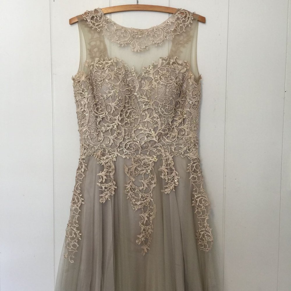 Nude Lace Prom/Wedding Dress